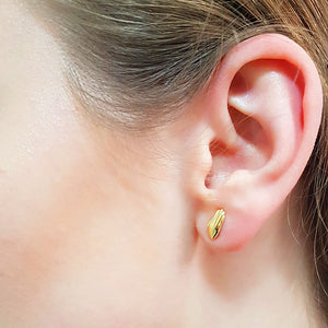 Antwerp Hand Studs Earrings - Gold Plated - Small Hands