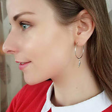 Antwerp Hand Hoop Earrings - White Gold Plated - Big Hands